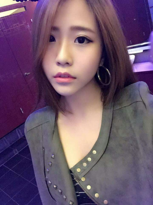 李伊伊的相册 李伊伊的相册